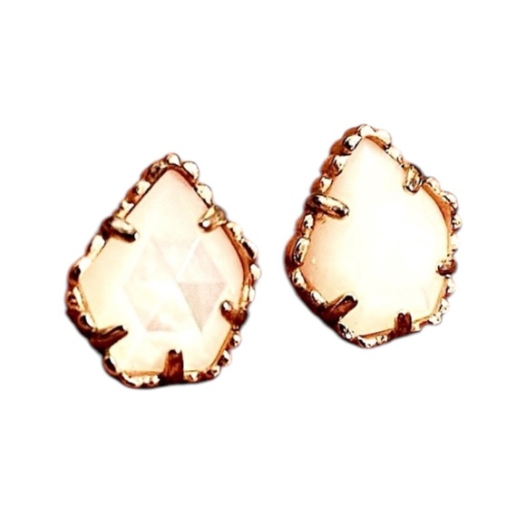 Kendra Scott Tessa Gold Stud Earrings w Mother of Pearl - Picture 2 of 4